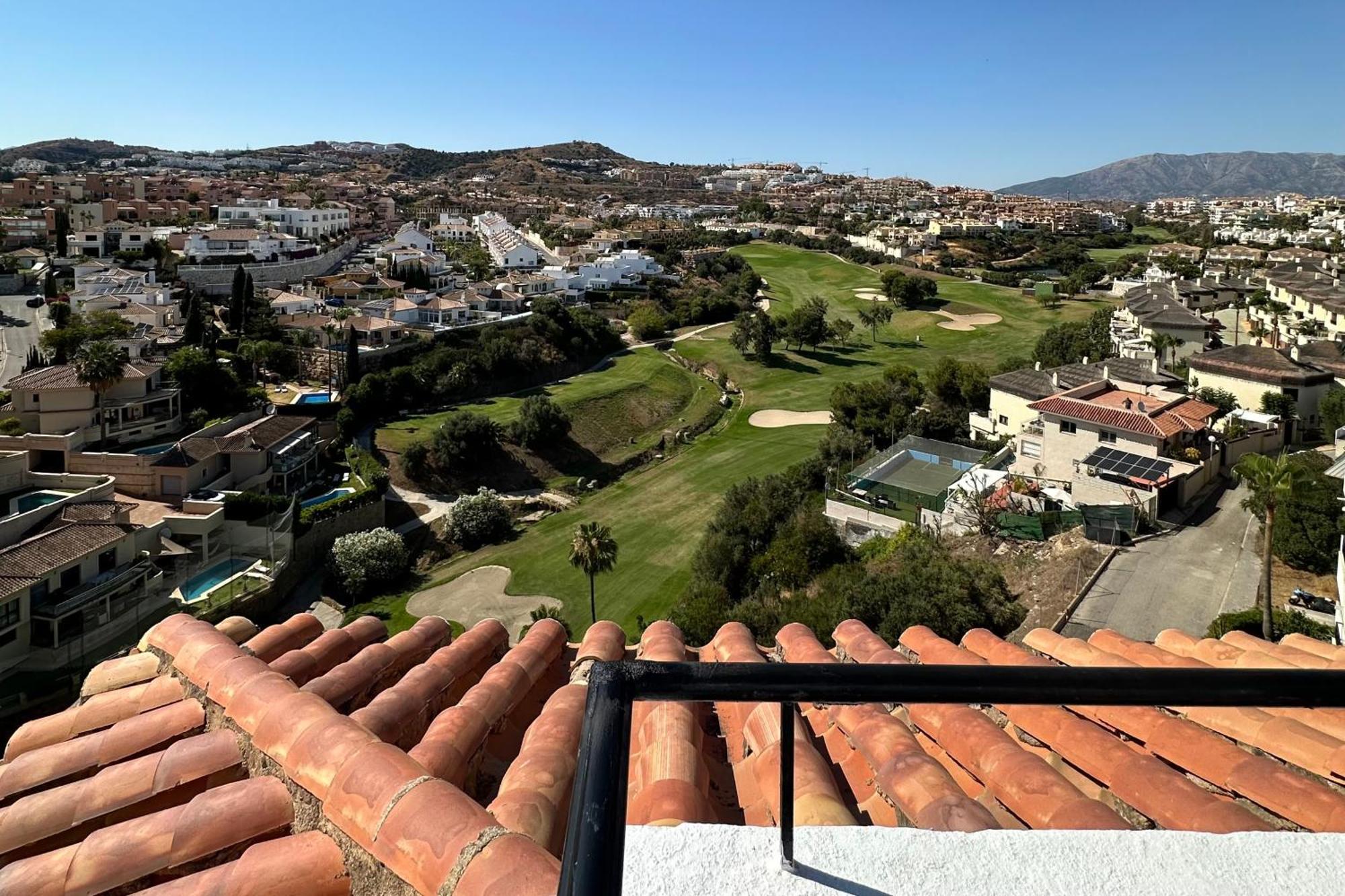 Апартаменты Luminoso Atico Duplex Con Vistas Al Mar Малага Экстерьер фото