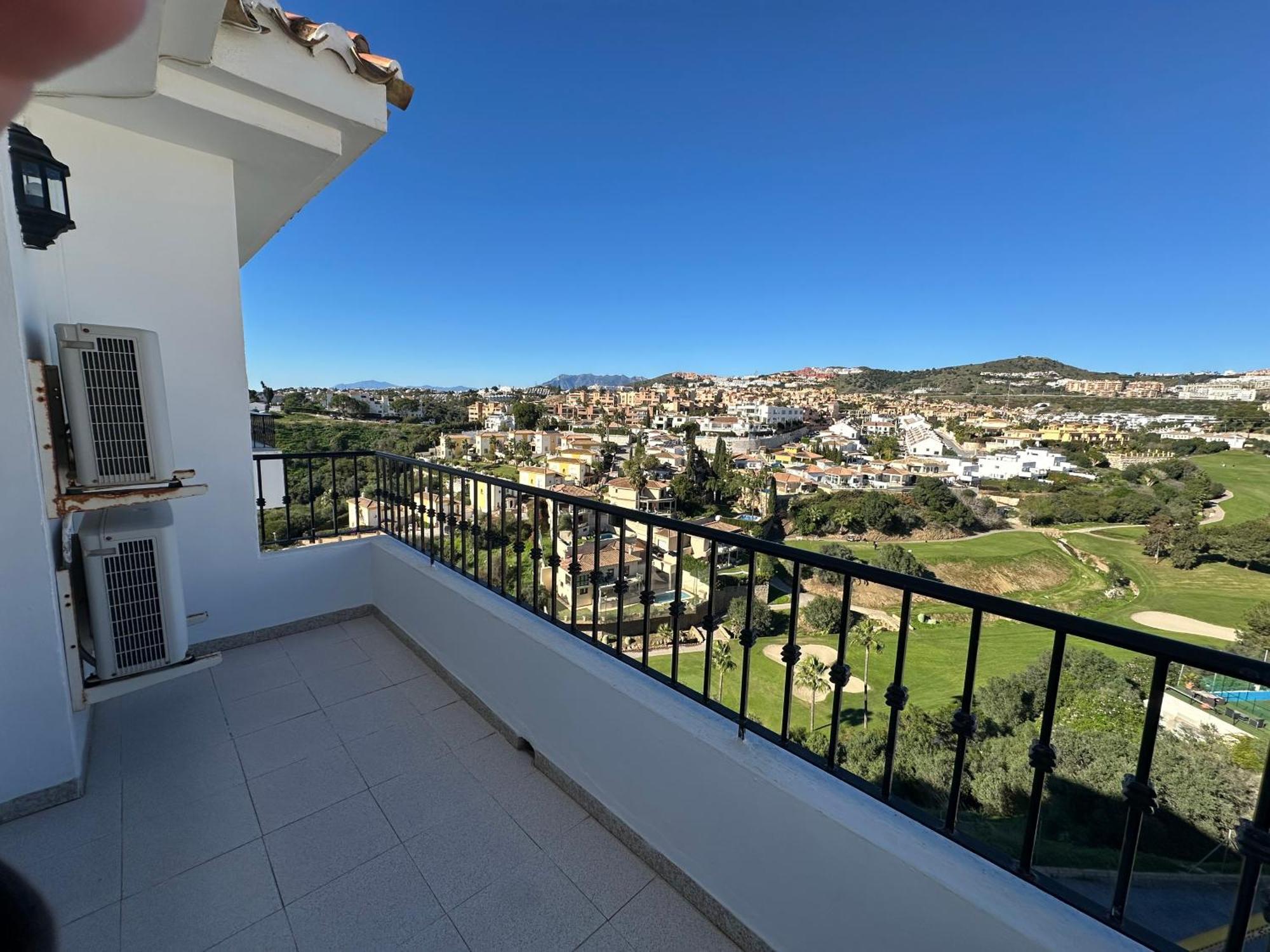 Апартаменты Luminoso Atico Duplex Con Vistas Al Mar Малага Экстерьер фото